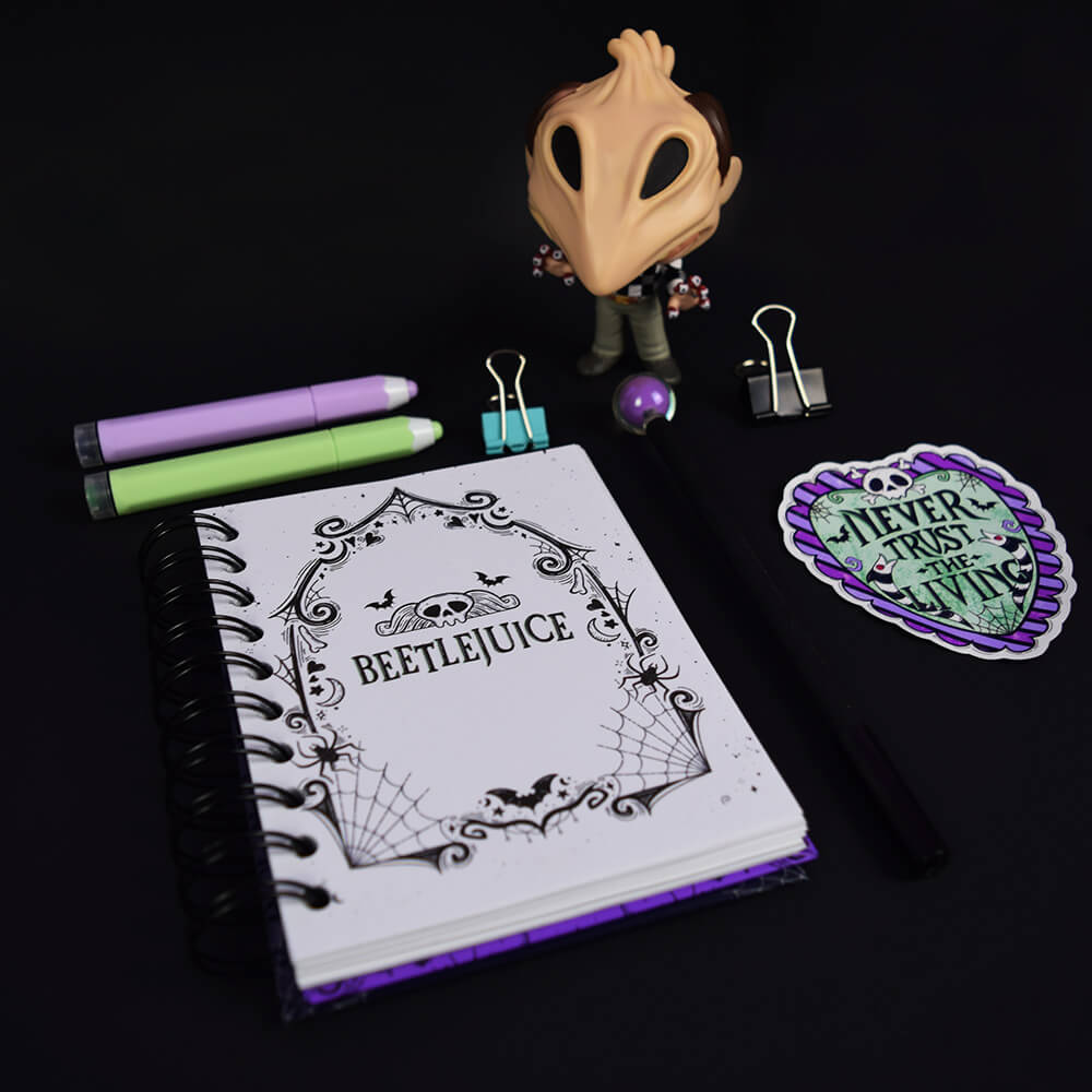 Cuaderno pocket Never Trust The Living