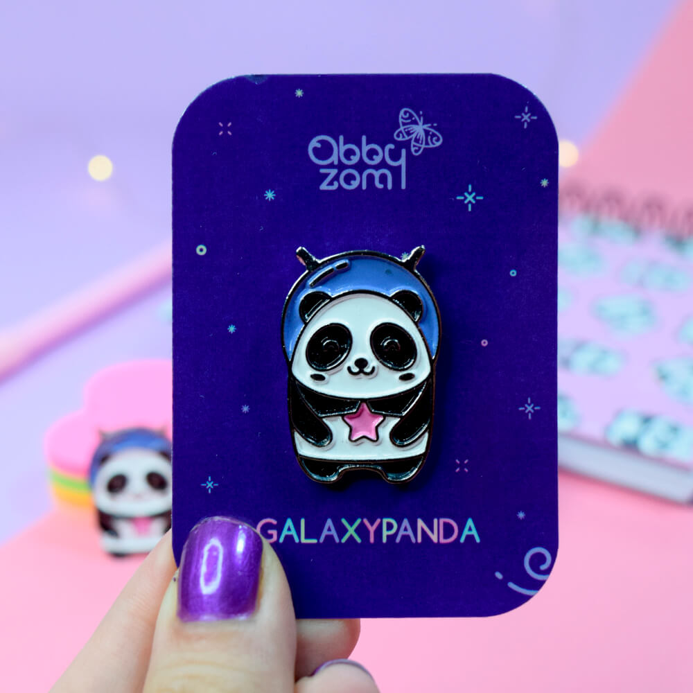 Pin coleccionable galaxy panda