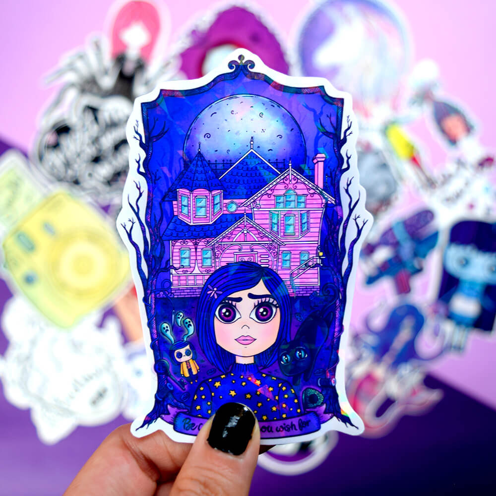 Coraline sticker holográfico